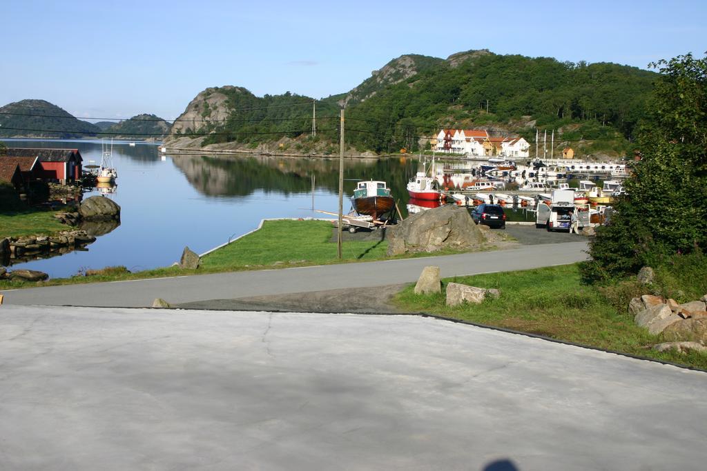 Bjornevag Ferie Hotel Farsund Kültér fotó
